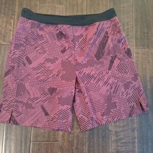 BNWT MEC Hercules Train Short